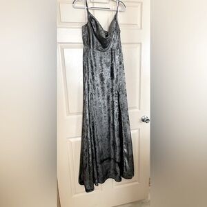 Elegant Silver Gray Women's Dress Lrg